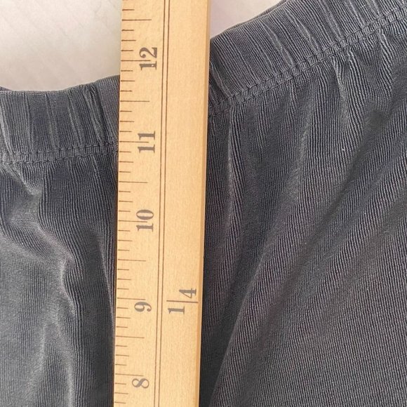 Chico's Travelers Black Slinky Stretch Pull-On Elasticized Waist Pants Size L - Picture 8 of 9